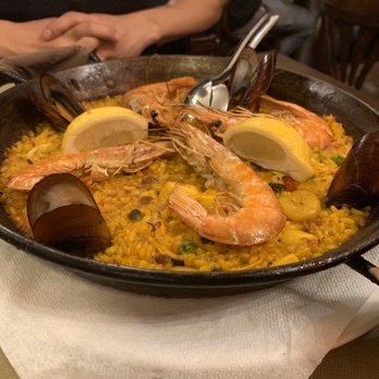 Colom - Seafood Paella - Spanish Near Me - Barcelona, B