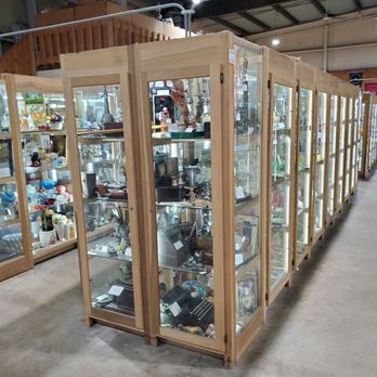 Antiques USA - Antiques Near Me - Arundel, Maine Antiques USA - Antiques Near Me - Arundel, Maine