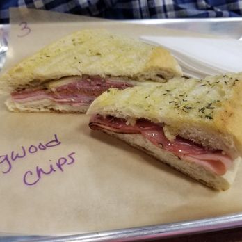 Pan - Dogwood..minus the relish and onions, add pepperoni - Sandwiches Near Me - Fayetteville, North Carolina Pan - Dogwood..minus the relish and onions, add pepperoni - Sandwiches Near Me - Fayetteville, North Carolina