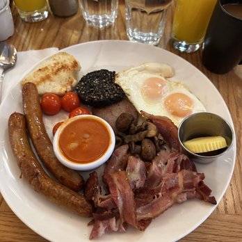 Elephant & Castle - Full Irish! - American Near Me - Dublin, D