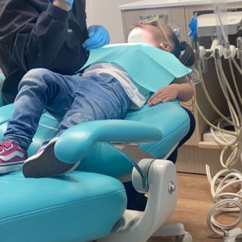 Treehouse Pediatric Dentistry - Lovely dental assistance doing her best to effectively treat my daughter. - Pediatric Dentists Near Me - Foothill Ranch, California Treehouse Pediatric Dentistry - Lovely dental assistance doing her best to effectively treat my daughter. - Pediatric Dentists Near Me - Foothill Ranch, California