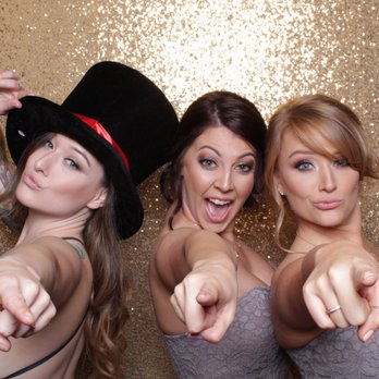 iSnapUpost Photo Booth - Photo Booth Rentals Near Me