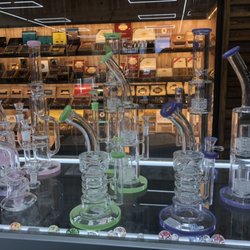 Premium Smoke & Cigars - Muliti percolator Glass!