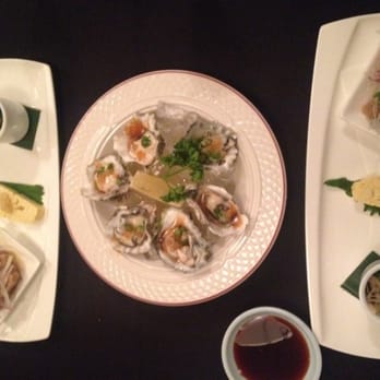 Shiro's - Omakase starter and order of Kumamoto oysters - Sushi Bars Near Me - Seattle, Washington