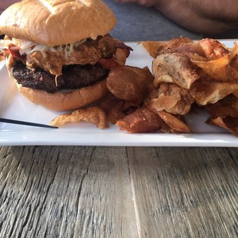 DRY 85 OC - Dry 85 burger w/ pulled pork - New American Near Me - Ocean City, Maryland DRY 85 OC - Dry 85 burger w/ pulled pork - New American Near Me - Ocean City, Maryland