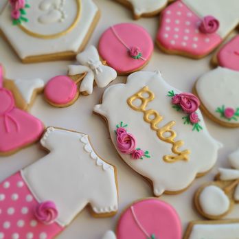 Mabri's Custom Cookies - Desserts Near Me Mabri's Custom Cookies - Desserts Near Me