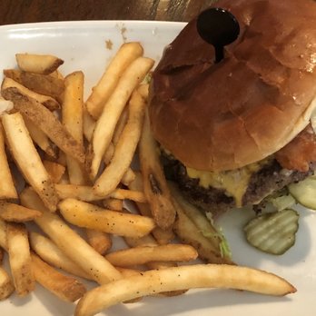 LongHorn Steakhouse - Cheeseburger - Steakhouses Near Me - Indianapolis, Indiana