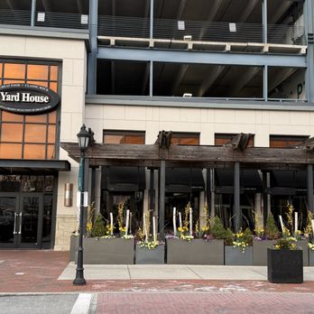 Yard House - Front door - Bars Near Me - Dedham, Massachusetts Yard House - Front door - Bars Near Me - Dedham, Massachusetts