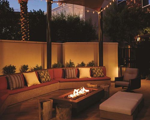 Hyatt Place Las Vegas at Silverton Village by null