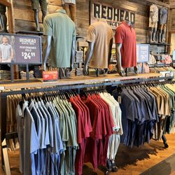 Bass Pro Shops