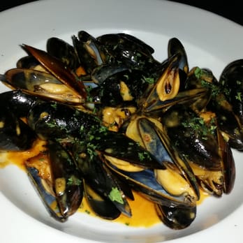 Mezzaluna - Mussles - New American Near Me - Fargo, North Dakota Mezzaluna - Mussles - New American Near Me - Fargo, North Dakota