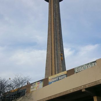 Skylon Tower - Outside view of tower. - Canadian (New) Near Me - Niagara Falls, Ontario Skylon Tower - Outside view of tower. - Canadian (New) Near Me - Niagara Falls, Ontario