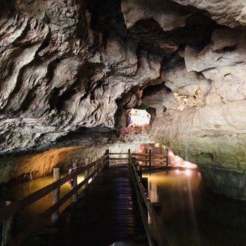 Stark Caverns - Parks Near Me - Eldon, Missouri