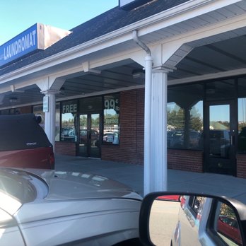 Sparklean Laundromat - Entrance - Laundromat Near Me - Newark, Delaware Sparklean Laundromat - Entrance - Laundromat Near Me - Newark, Delaware