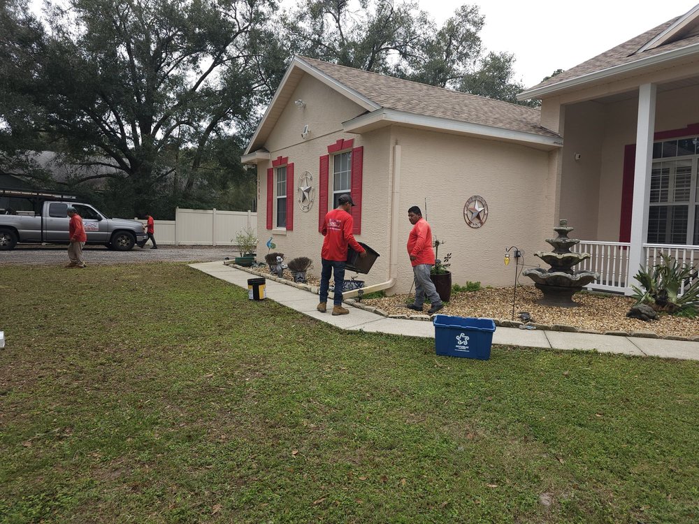 Slide of Ed Senez Roofing Specialist