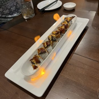 Nubo Japanese Tapas - Tomahawk Roll - Sushi Bars Near Me - Victoria, British Columbia