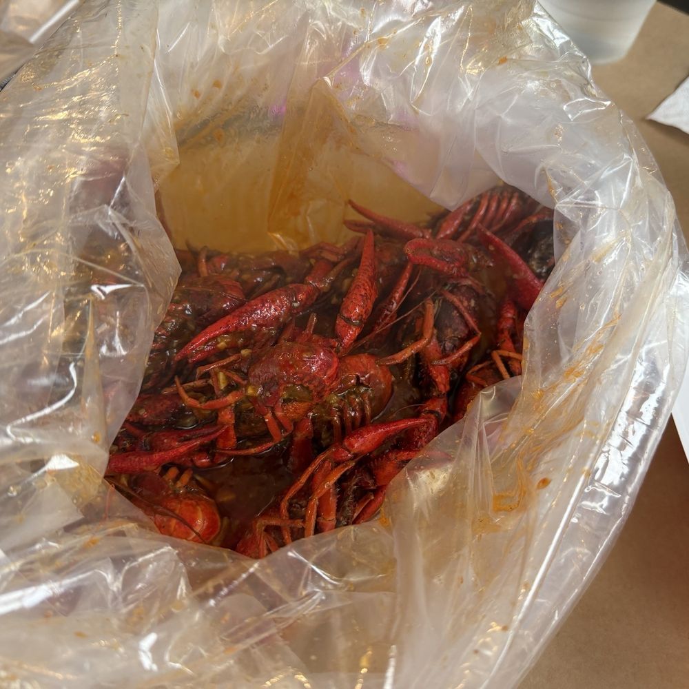 Lemon Crab - Fresh Crawfish $5 extra - Seafood Near Me - Hayward, California