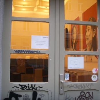 ic! berlin - ic - foto: loka - Eyewear & Opticians Near Me - Berlin, BE ic! berlin - ic - foto: loka - Eyewear & Opticians Near Me - Berlin, BE
