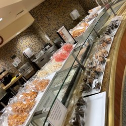 Huntington Memorial Hospital Cafeteria