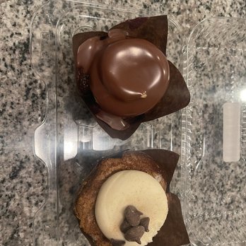 Cravings - Alisha's Cupcakes - Bakeries Near Me - Pleasant Grove, Utah