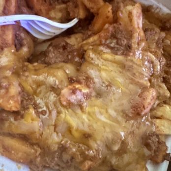 George's Burgers - Chili cheese Fries - Burgers Near Me - Santa Monica, California