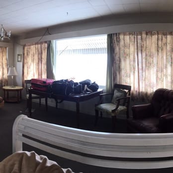 Buena Vista Hotel - Interior of the room & 360 ocean view - Hotels Near Me - Avalon, California