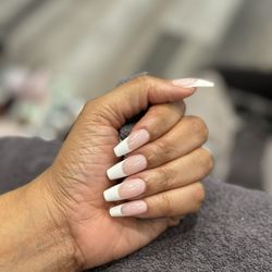 The Eden Spa - Gel X French Tip