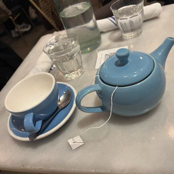 Bluestone Lane DUMBO Café - Tea - Coffee & Tea Near Me - Brooklyn, New York