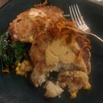 North Harbor Club - Dual seared Crab cakes Cream corn ,Sautéed Spinach - New American Near Me - Davidson, North Carolina North Harbor Club - Dual seared Crab cakes Cream corn ,Sautéed Spinach - New American Near Me - Davidson, North Carolina