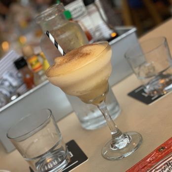 Vinsetta Garage - Apple cider slush - American Near Me - Berkley, Michigan