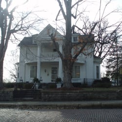 Margaret Harwell Art Museum