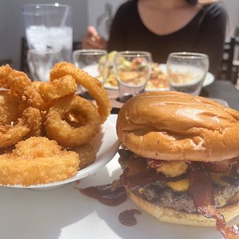 Broken Yolk Cafe - Wild West Burger , Onion Rings - Breakfast & Brunch Near Me - Costa Mesa, California