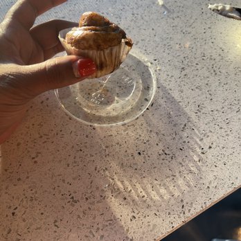Cinnaholic - My mini bun with cream cheese spread - Bakeries Near Me - Arlington, Texas