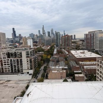Marriott Marquis Chicago - Hotels Near Me - Chicago, Illinois