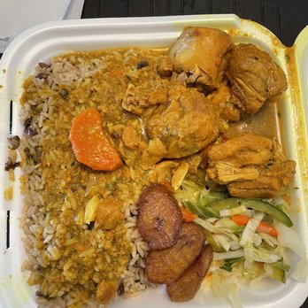 Golden Krust - Curried Chicken - Caribbean Near Me - Coral Springs, Florida