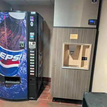 Best Western Braddock Inn - Ice and soda machine - Hotels Near Me - Lavale, Maryland
