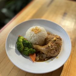 Bali Asian Cuisine - Ayam Betutu