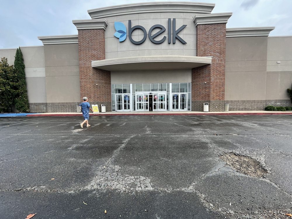 BELK DEPARTMENT STORE Updated September 2024 1704 E 70th St