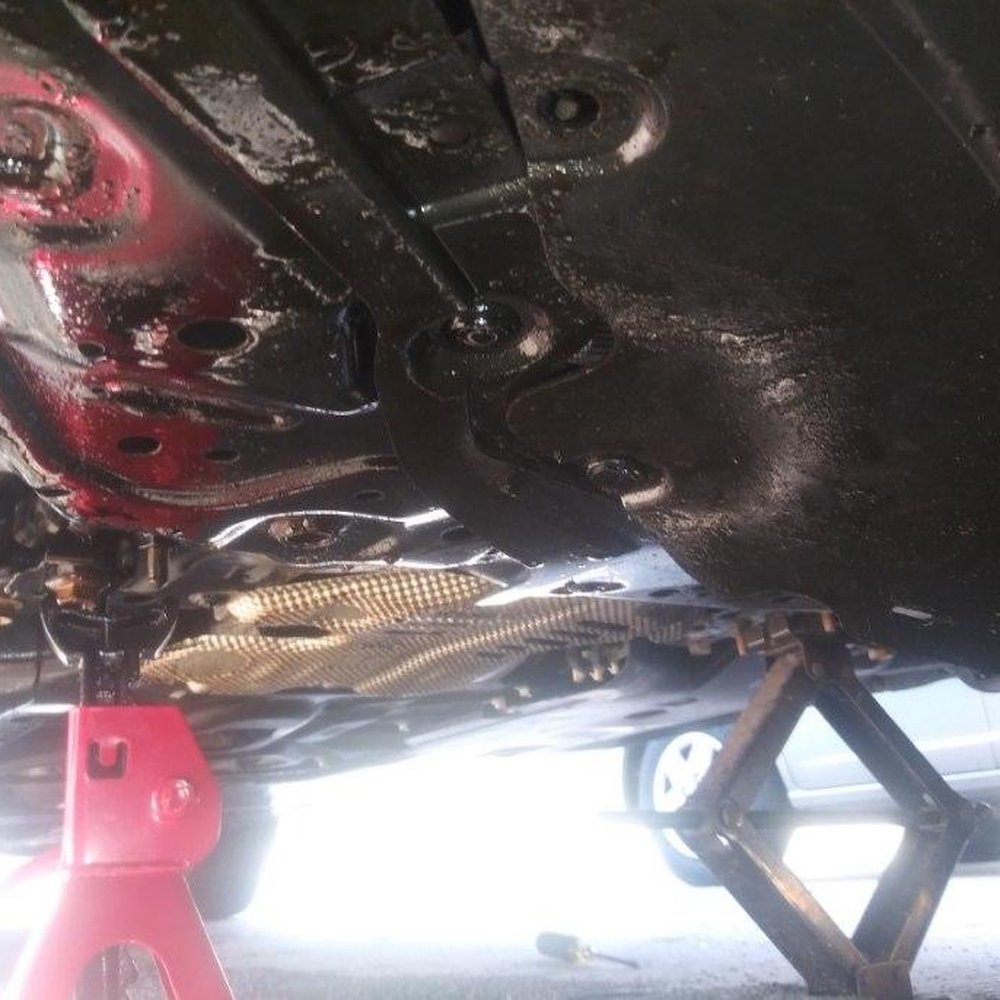 Jiffy Lube - THIS JIFFY LUBE TOTALED MY NEW CAR!!!! - Oil Change Stations Near Me - Atlantic Beach, Florida Jiffy Lube - THIS JIFFY LUBE TOTALED MY NEW CAR!!!! - Oil Change Stations Near Me - Atlantic Beach, Florida