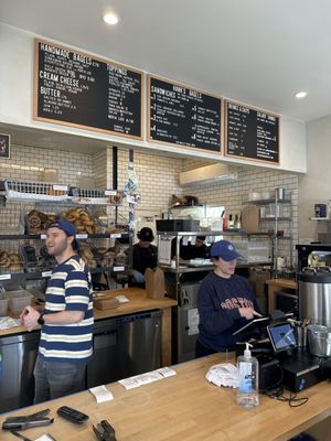 Hank's Bagels by null