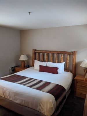 Red Wolf Lakeside Lodge by null