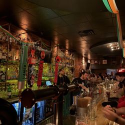 Midway - Bar atmosphere, super friendly staff!!