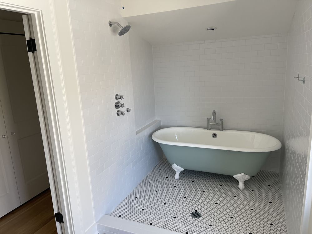 Slide of Newline pipe solutions