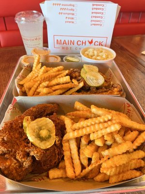 Main Chick by null