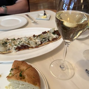 The Grant Grill - lamb pizza and champagne - Diners Near Me - San Diego, California The Grant Grill - lamb pizza and champagne - Diners Near Me - San Diego, California