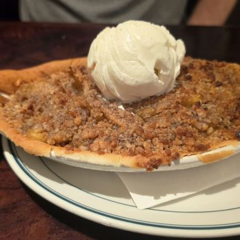 Daily Grill - Apple Cobbler - American Near Me - Burbank, California Daily Grill - Apple Cobbler - American Near Me - Burbank, California