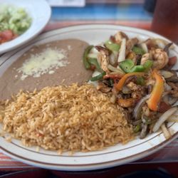 Taxco Mexican Grill - Trio Fajitas linch