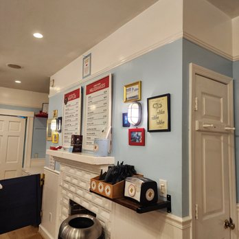 Cousteau's Waffle & Milkshake Bar - Inside - Waffles Near Me - St Augustine, Florida
