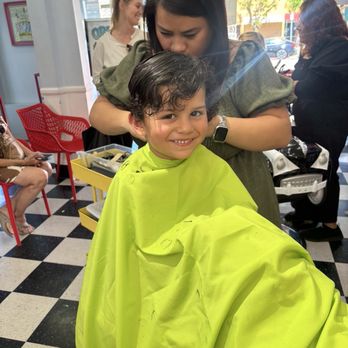 Bubble Cuts - Kids Hair Salons Near Me - Studio City, California Bubble Cuts - Kids Hair Salons Near Me - Studio City, California