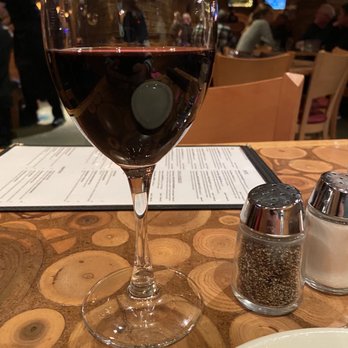 Medici - Okay this place is CUTE - Mediterranean Near Me - Normal, Illinois